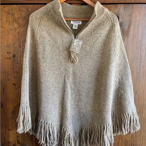 Westbound Women's Beige Poncho with Fringe